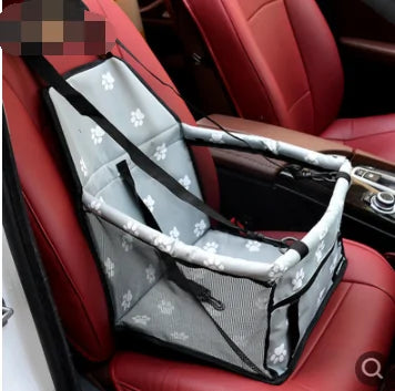 Autostoelhoes in grijswit