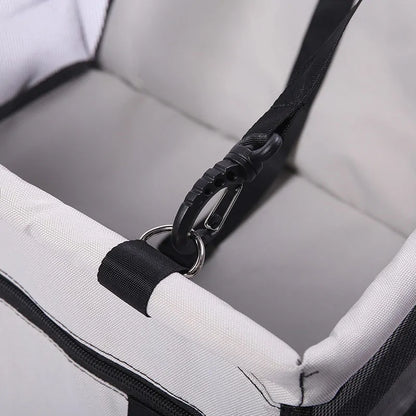 Autostoelhoes voor honden